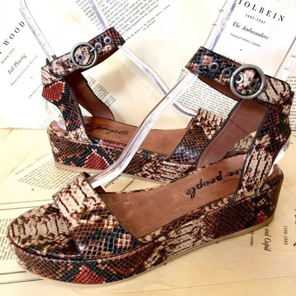 Free People Platform Sandal Strap Snakeskin Print - Picture 8 of 8
